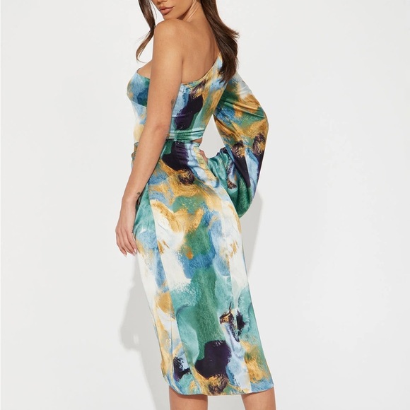 FASHION NOVA NWT Size M Gossip Girl Satin Midi Dress. Teal/combo - Picture 10 of 10